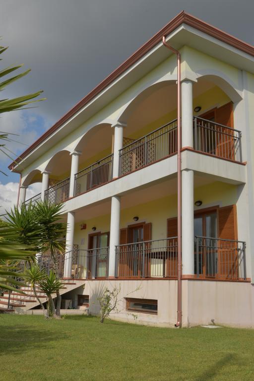 Larus Hotel Sangineto Kültér fotó