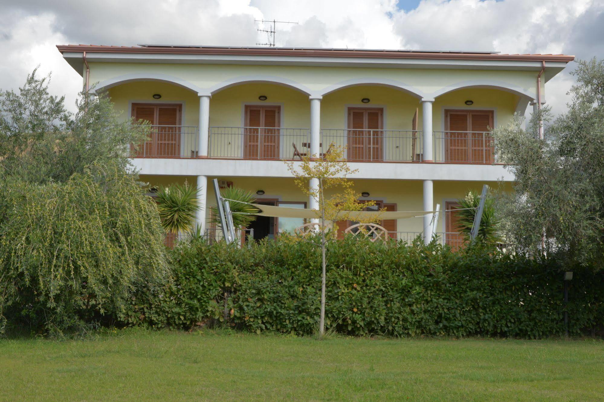 Larus Hotel Sangineto Kültér fotó