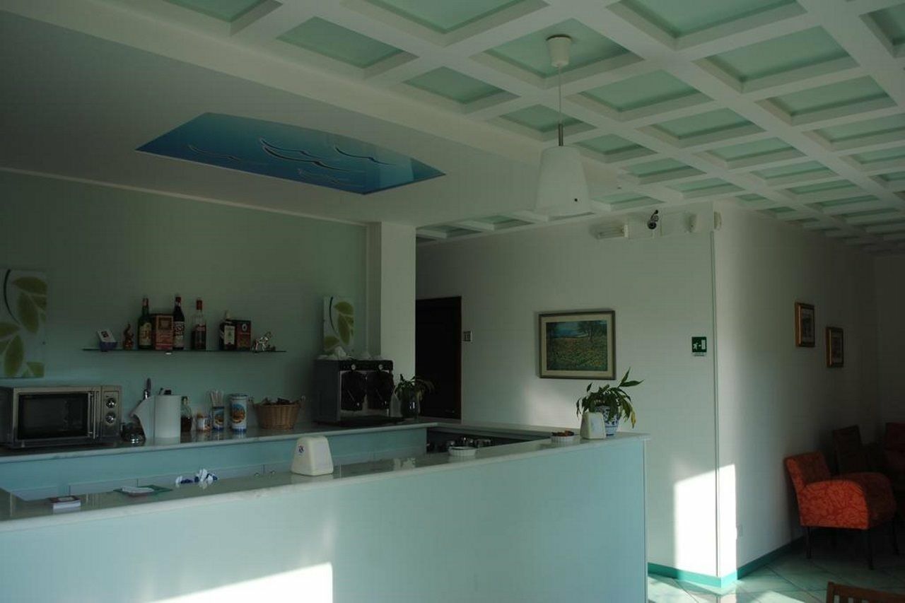 Larus Hotel Sangineto Kültér fotó